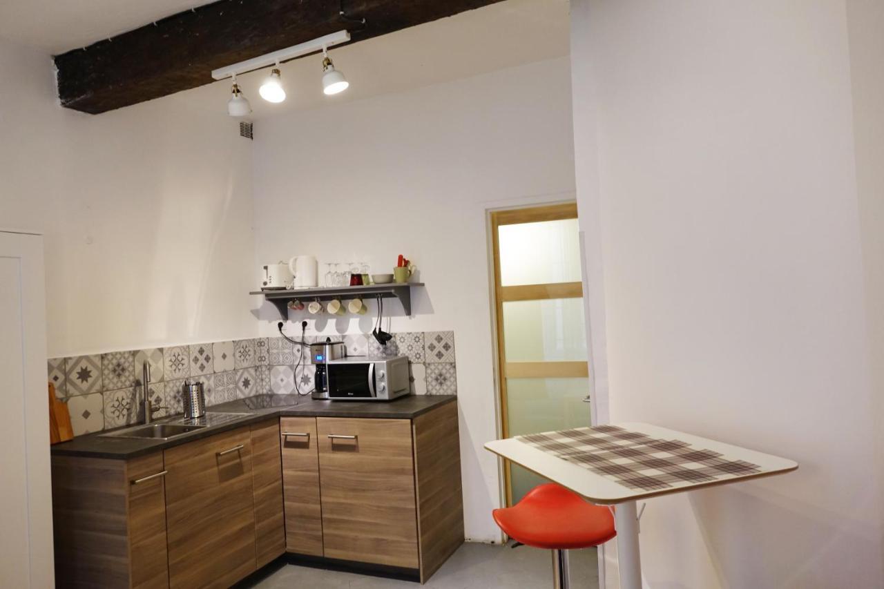 Studio Charmant Intra-Muros Avignon Extérieur photo
